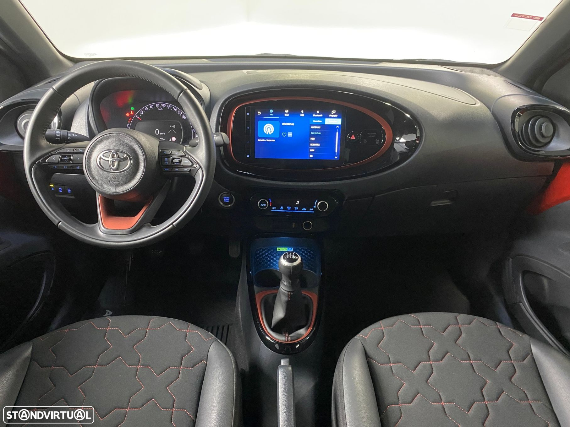 Toyota Aygo X 1.0 Envy - 8