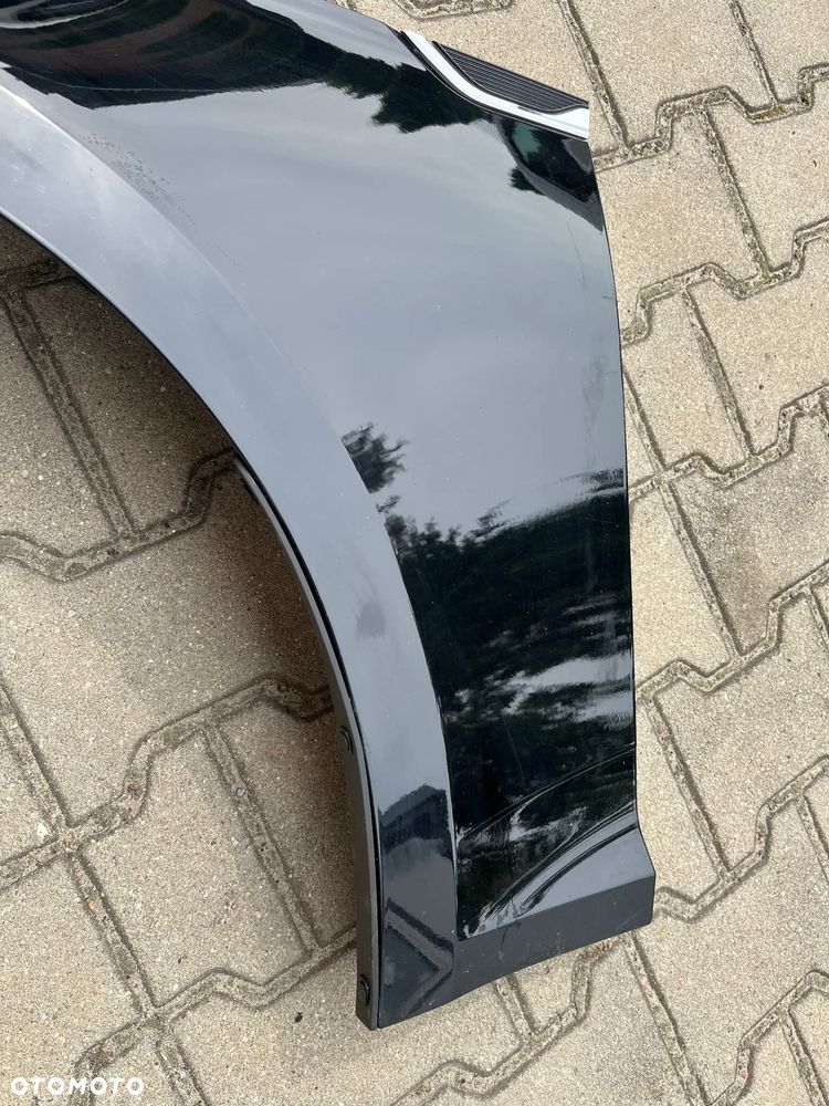BŁOTNIK AUDI A5 2016- 8W6 IDEALNY CZARNY - 2