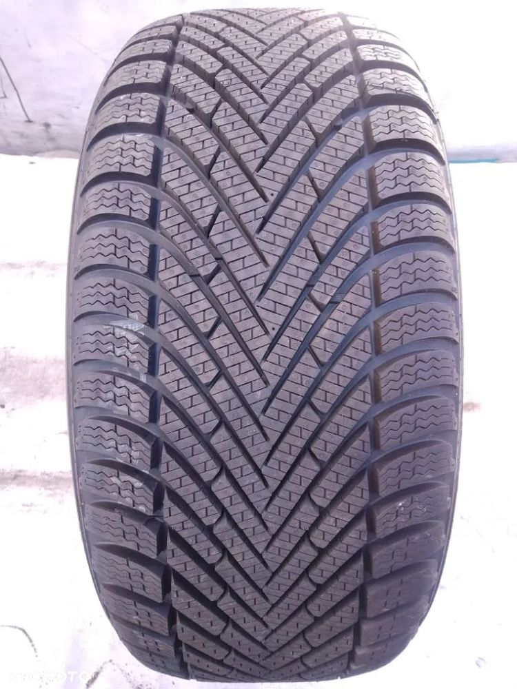 Pirelli Powergy 225/40 R18 92V 2024 - 1