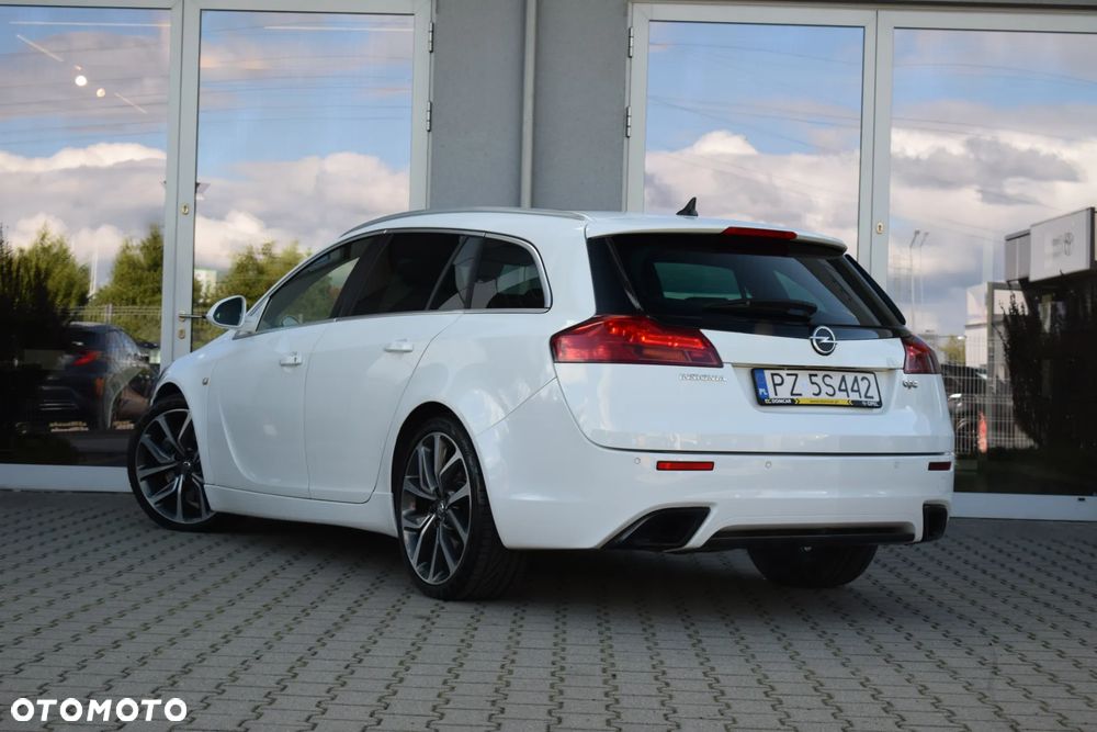 Opel Insignia 2.8 T V6 OPC - 2