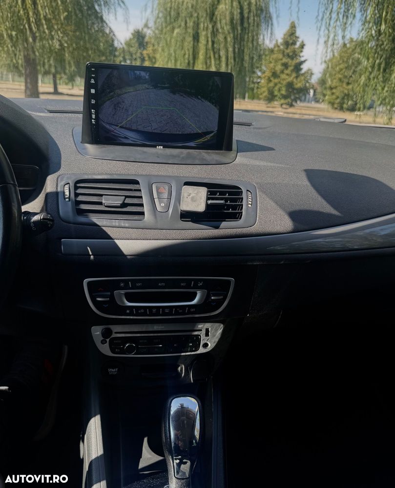 Renault Megane ENERGY dCi 110 EDC LIMITED - 13