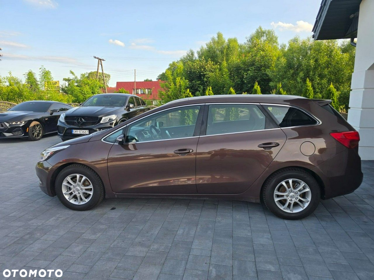 Kia Ceed - 4