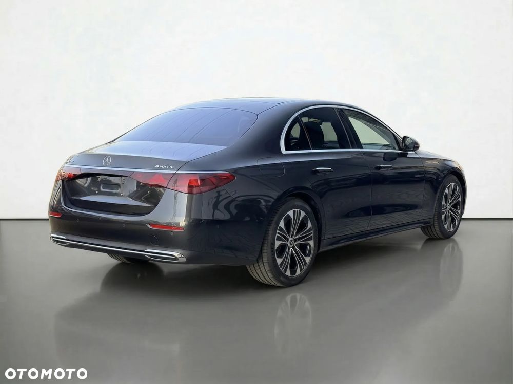 Mercedes-Benz Klasa E - 8