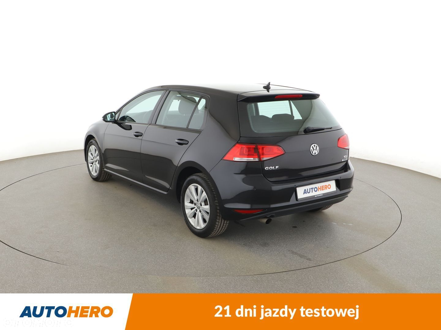 Volkswagen Golf - 4