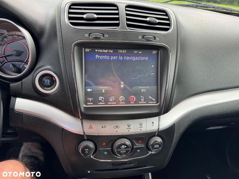 Fiat Freemont 2.0 Multijet Lounge AWD - 14