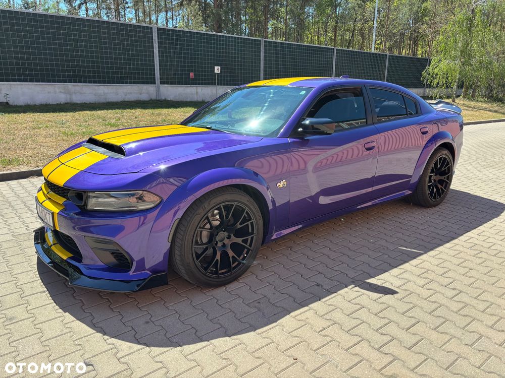 Dodge Charger 5.7 R/T - 12