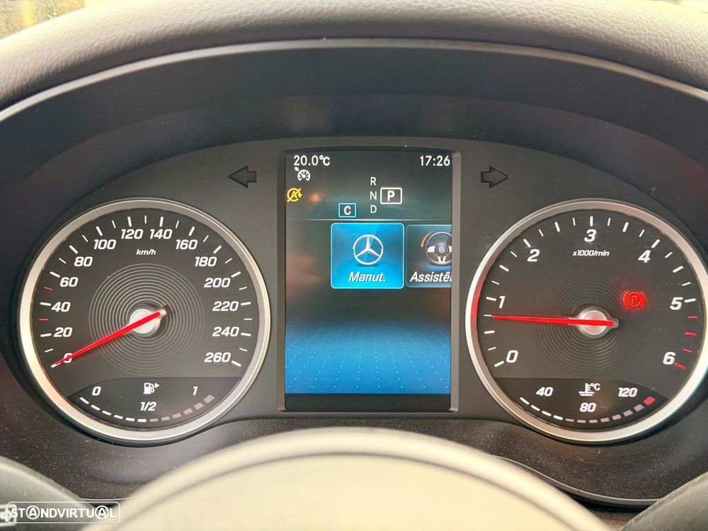 Mercedes-Benz C 180 - 40