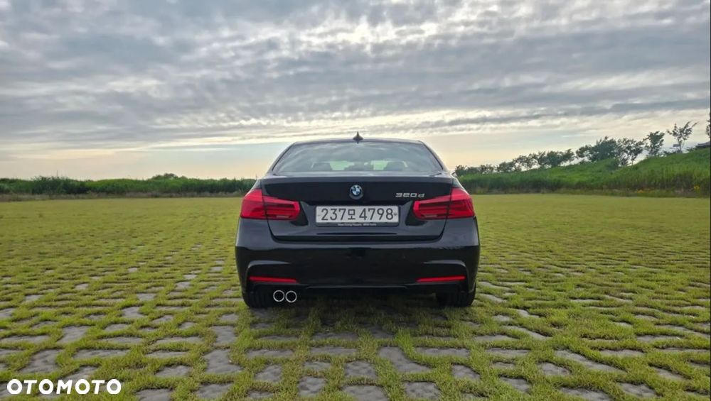 BMW Seria 3 320d Edition M Sport Shadow - 5