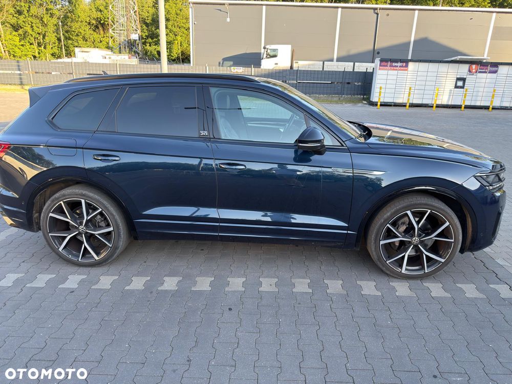 Volkswagen Touareg V6 TDI SCR 4Motion R-Line FINAL EDITION - 3