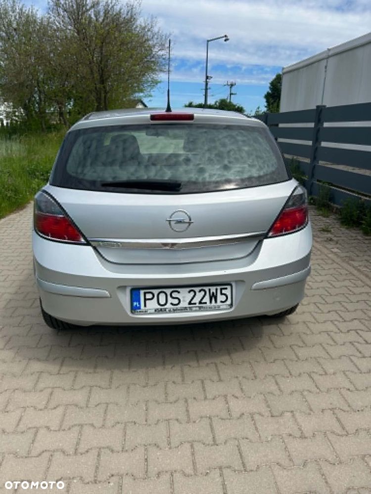 Opel Astra 1.6 - 8
