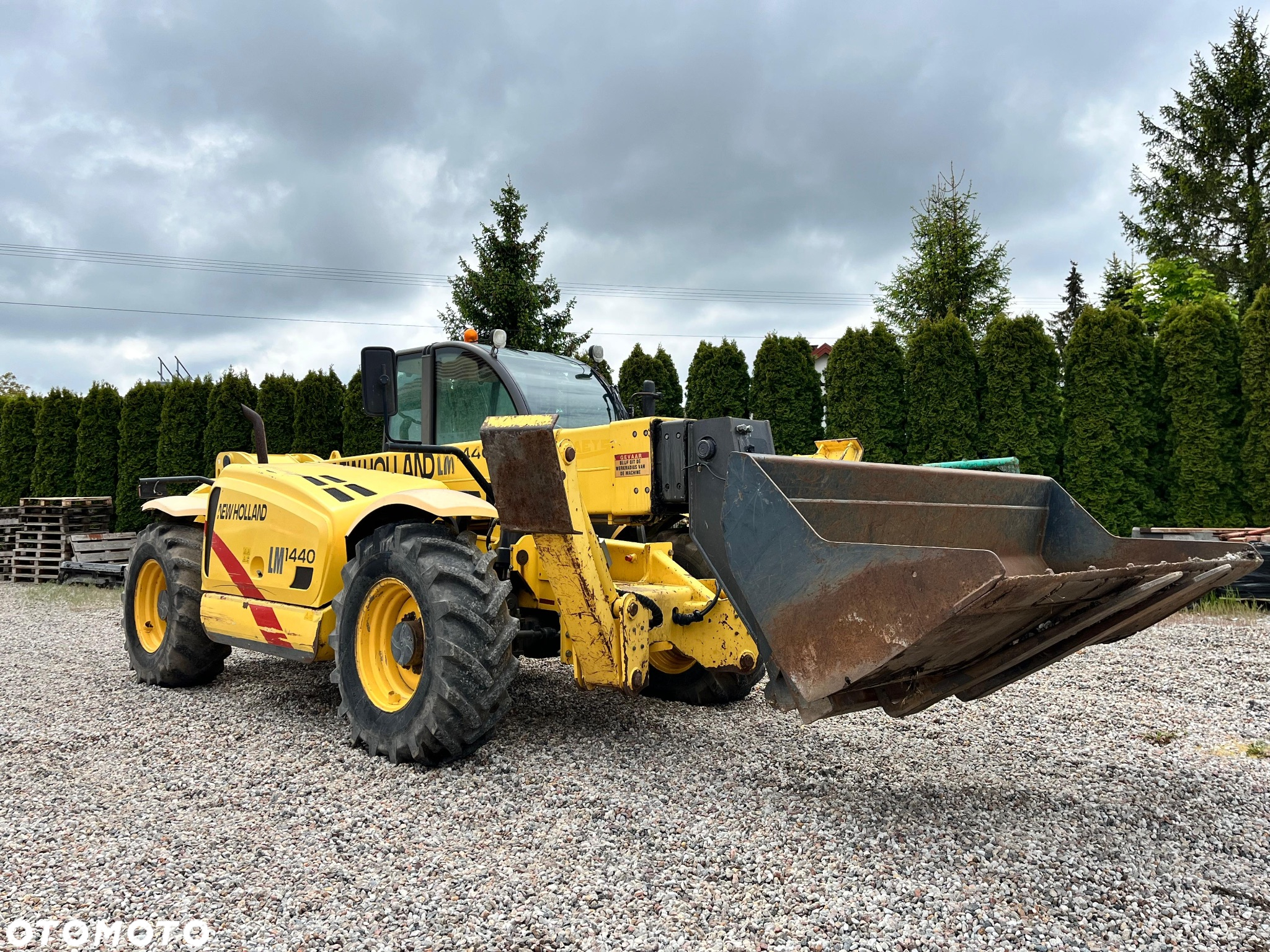 New Holland LM 1440 - 23