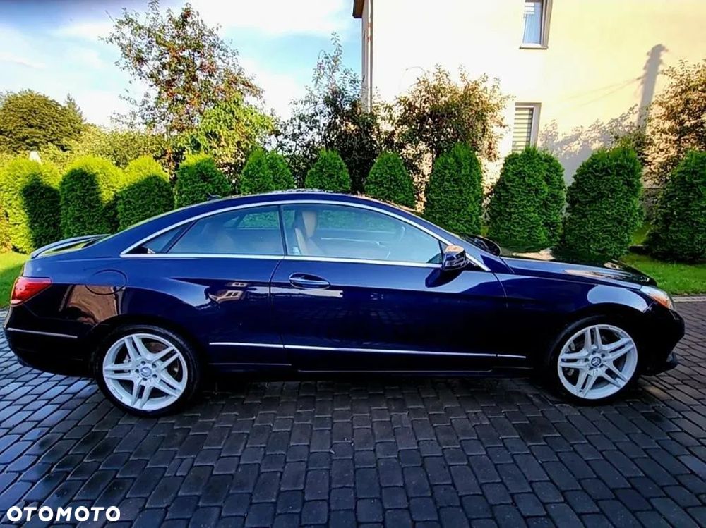 Mercedes-Benz Klasa E 350 4Matic 7G-TRONIC Performance - 6