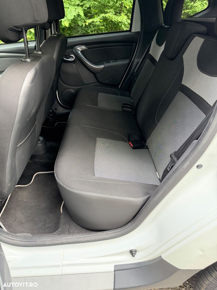 Dacia Duster 1.5 dCi 4x2 Prestige - 7