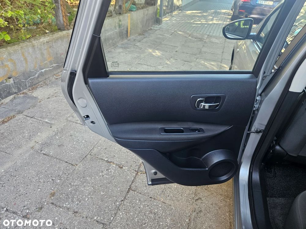 Nissan Qashqai 1.6 acenta - 12