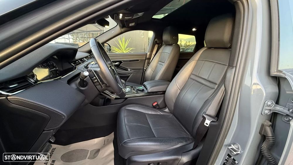 Land Rover Range Rover Evoque P300e R-Dynamic SE - 32