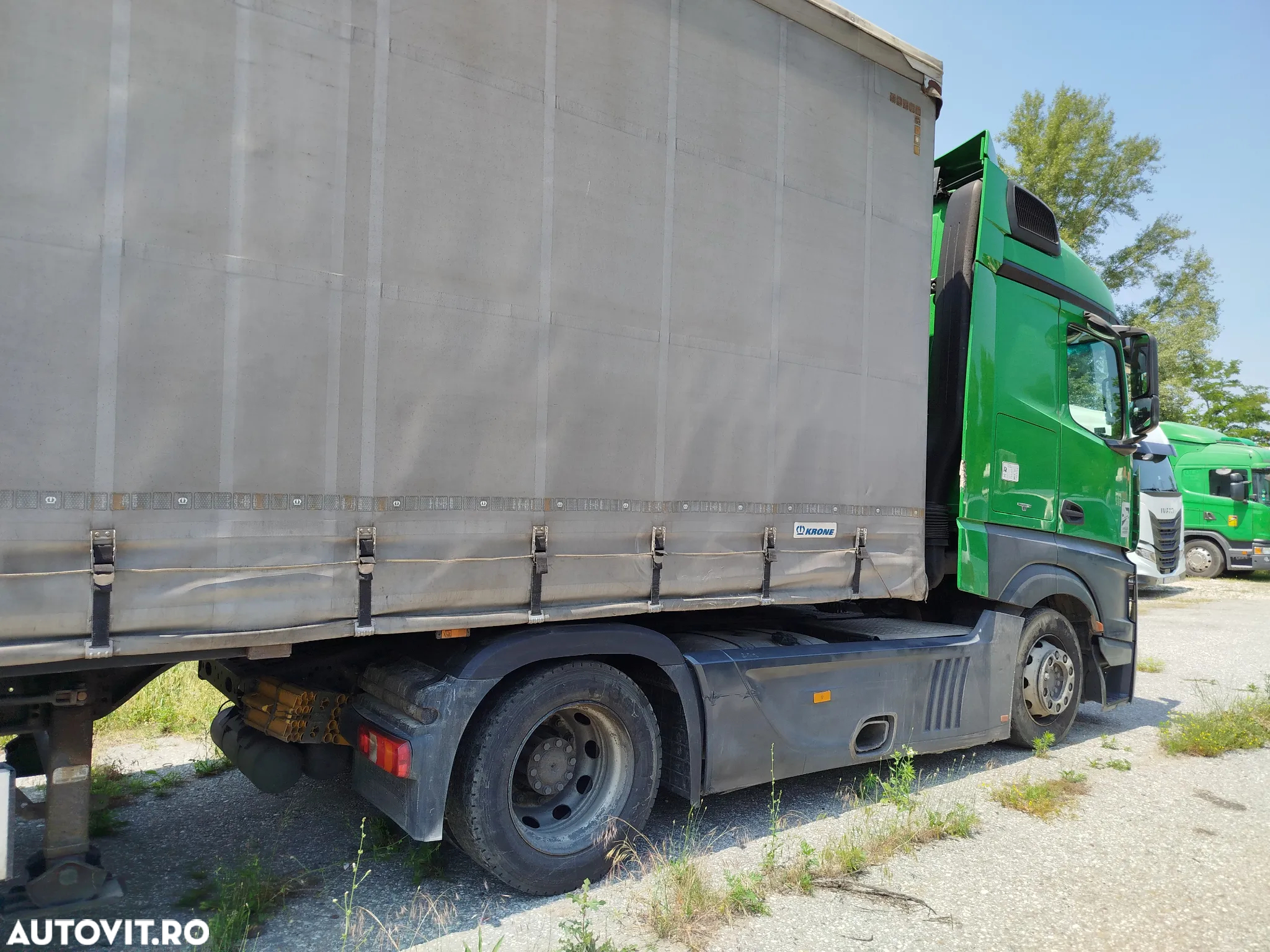 Mercedes-Benz Actros - 4
