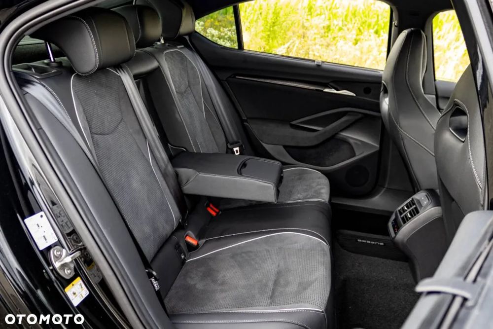 Skoda Superb 2.0 TDI SCR Sportline DSG - 30