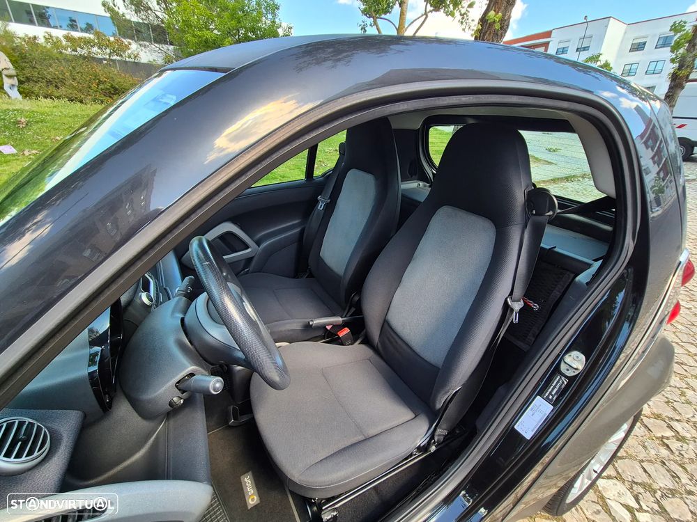 Smart ForTwo Coupé 1.0 mhd Pure 61 - 12