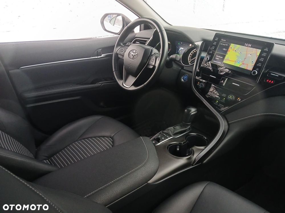 Toyota Camry 2.5 Hybrid Prestige CVT - 18