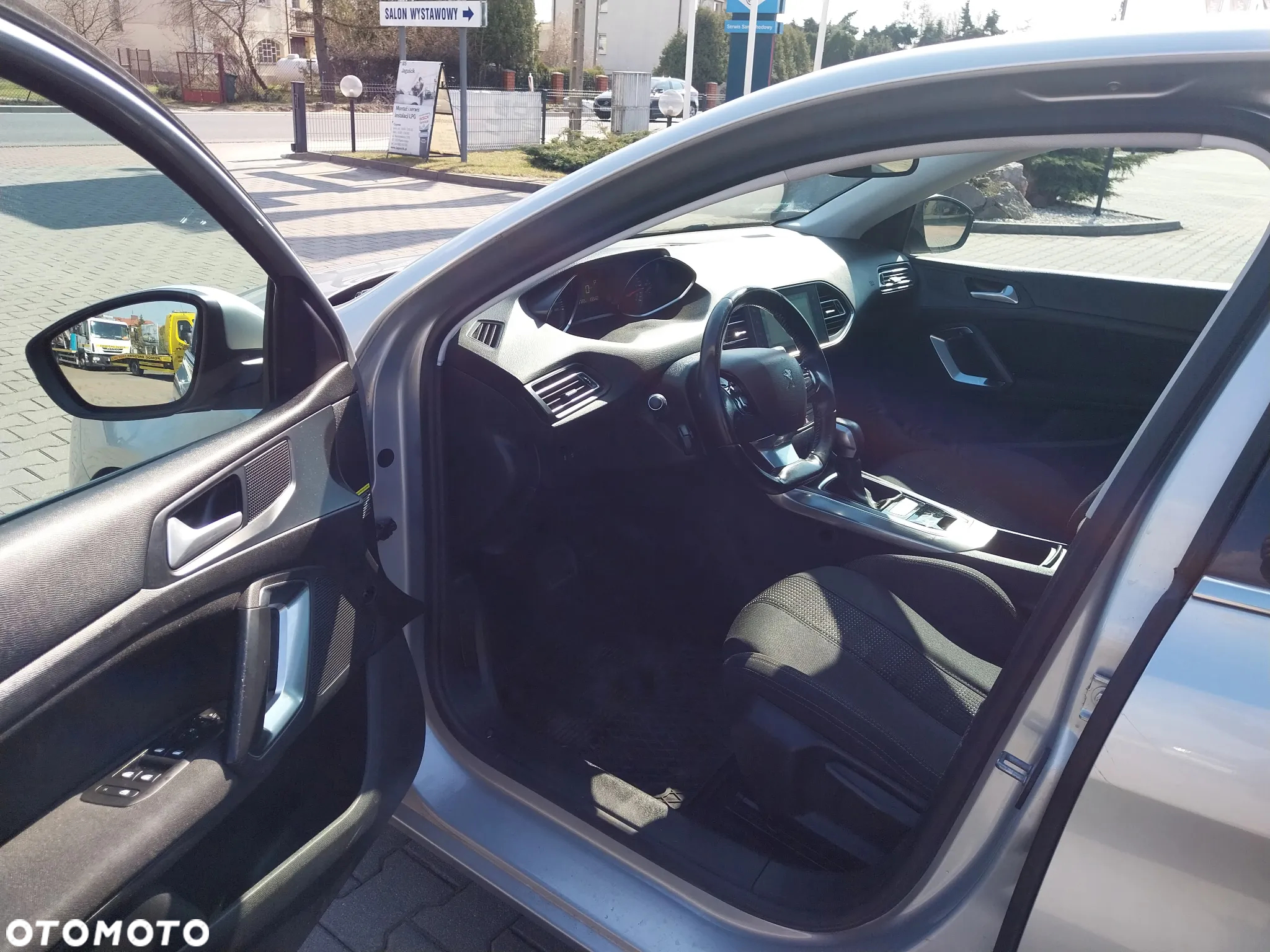 Peugeot 308 - 10