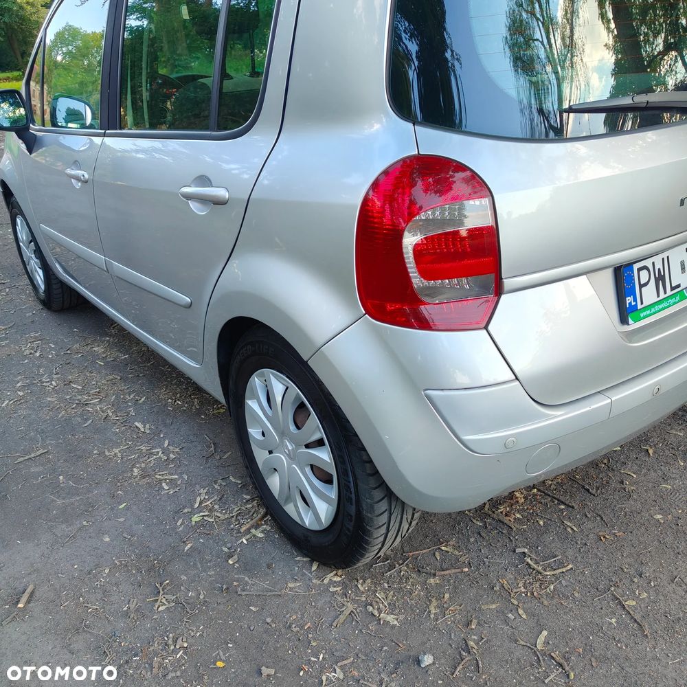 Renault Modus Grand 1.6 16V ESP Limited - 10