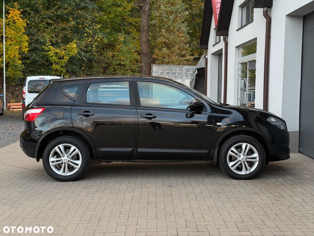 Nissan Qashqai 2010 photo 4