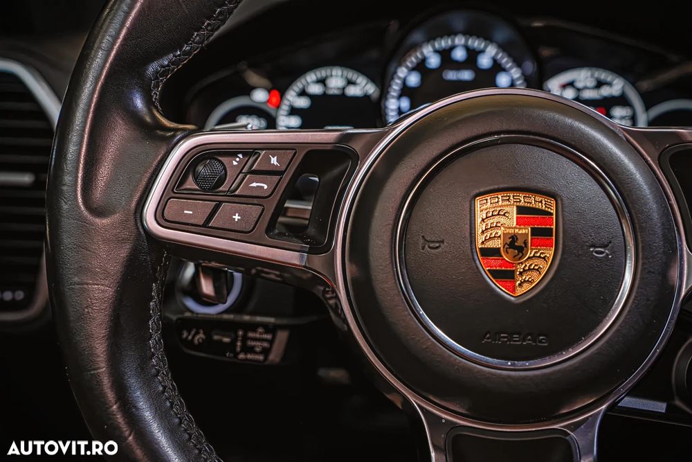 Porsche Cayenne E-Hybrid Tiptronic S Platinum Edition - 23