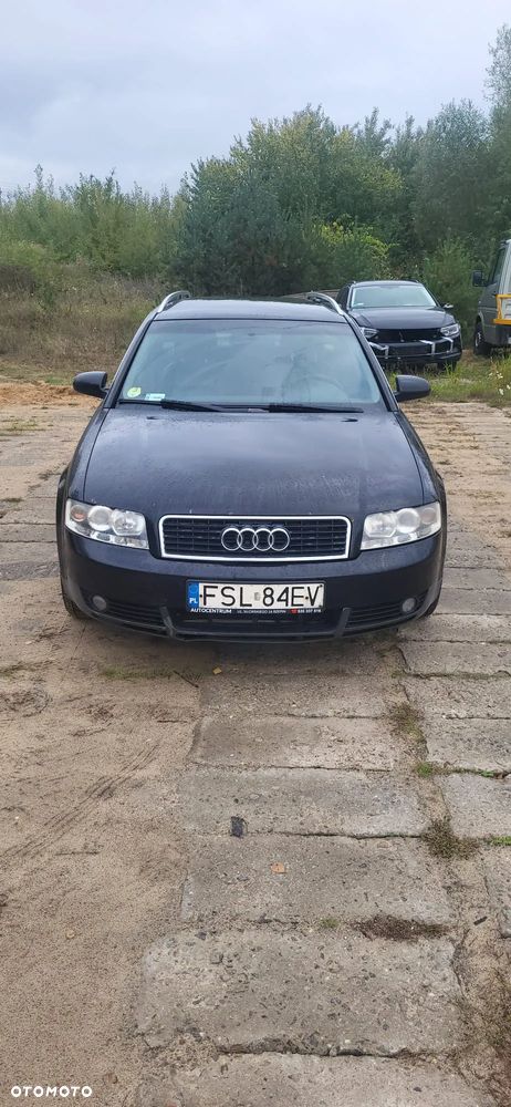 Audi A4 - 1