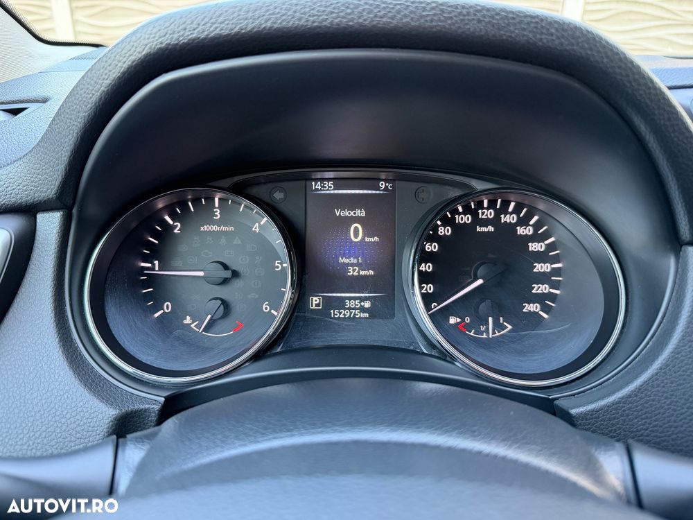 Nissan Qashqai 1.6 DCI Xtronic TEKNA - 11
