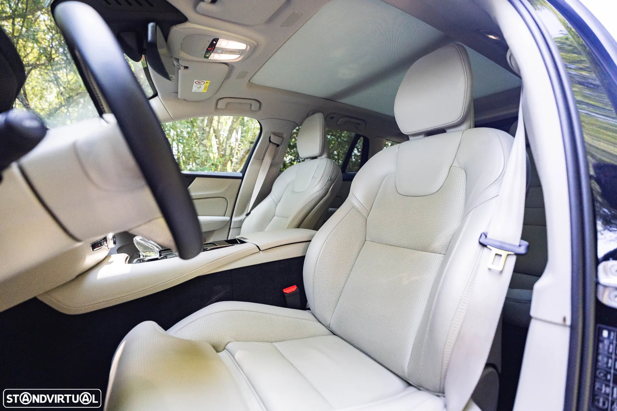 Volvo V60 2.0 T6 AWD TE Plus Dark - 12