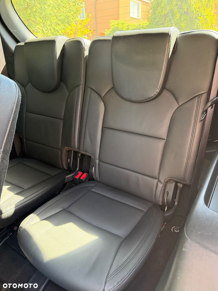 Kia Carens 1.7 CRDi 141 ISG Spirit - 29