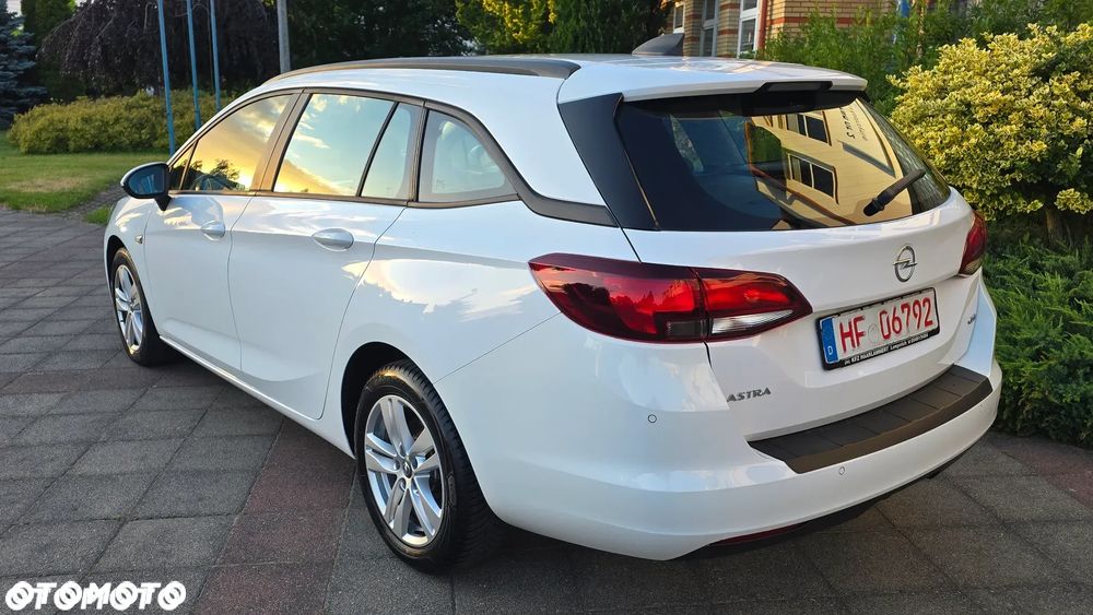 Opel Astra - 4