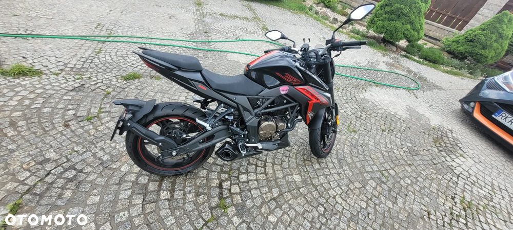 VOGE 300R - 16