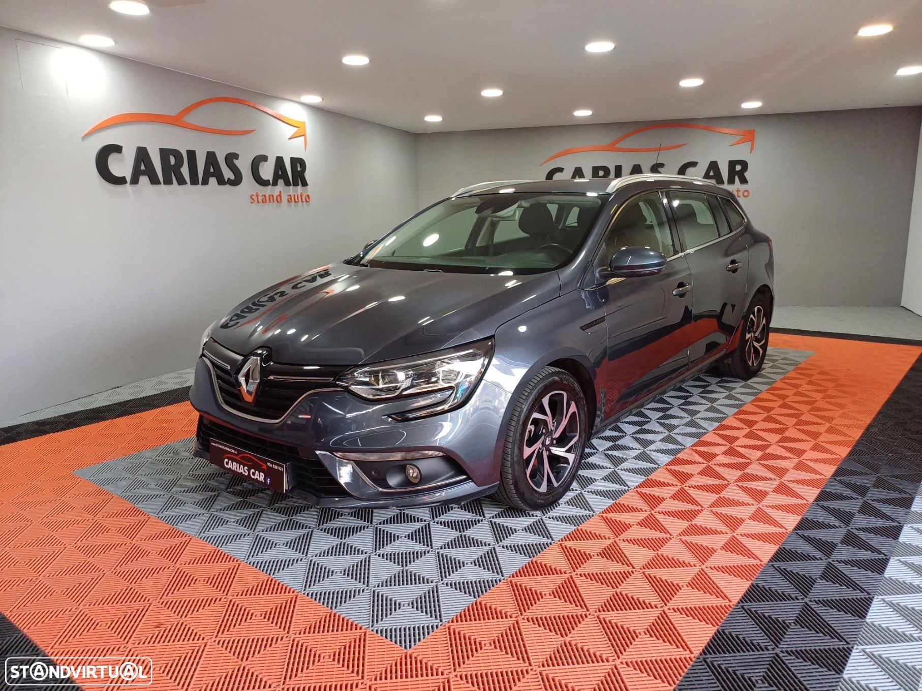 Renault Mégane 1.5 Blue dCi Limited - 1