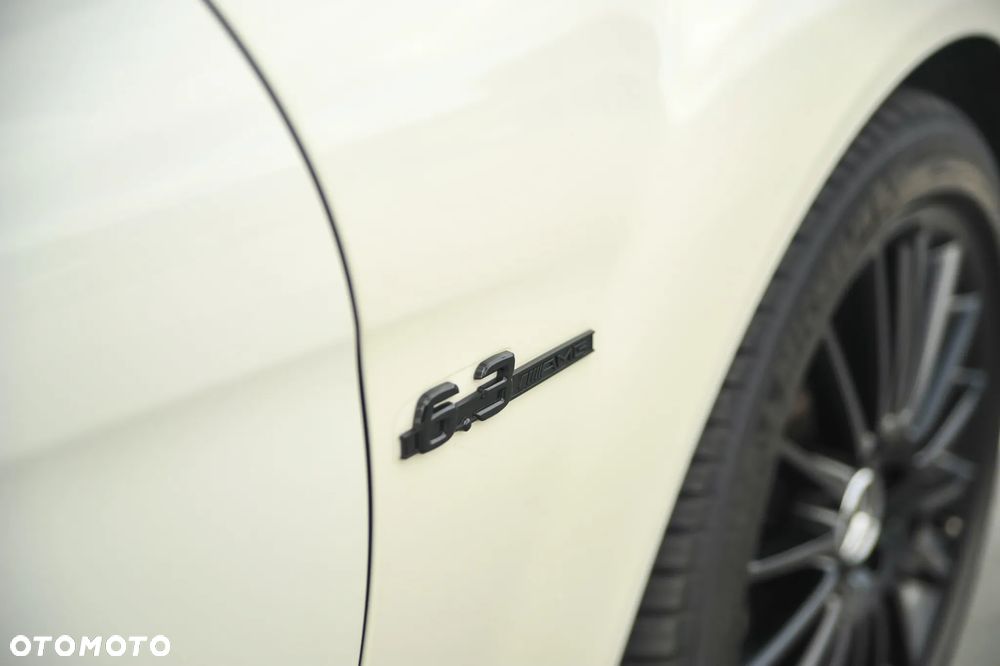 Mercedes-Benz CL 63 AMG 7G-TRONIC - 21