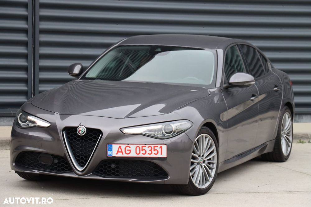 Alfa Romeo Giulia 2.2 Diesel AT8-Q4 Tributo Italiano - 1