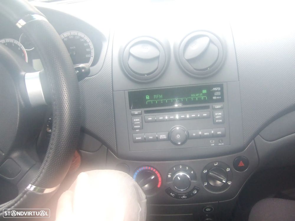 Chevrolet Aveo 1.2 LS Bi-Fuel - 5