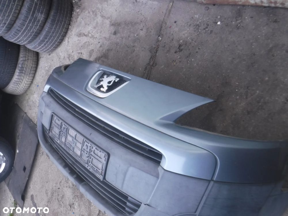 Peugeot Partner II zderzak przod - 8