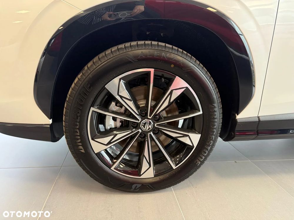 MG HS 1.5T HEV+ Exclusive - 10