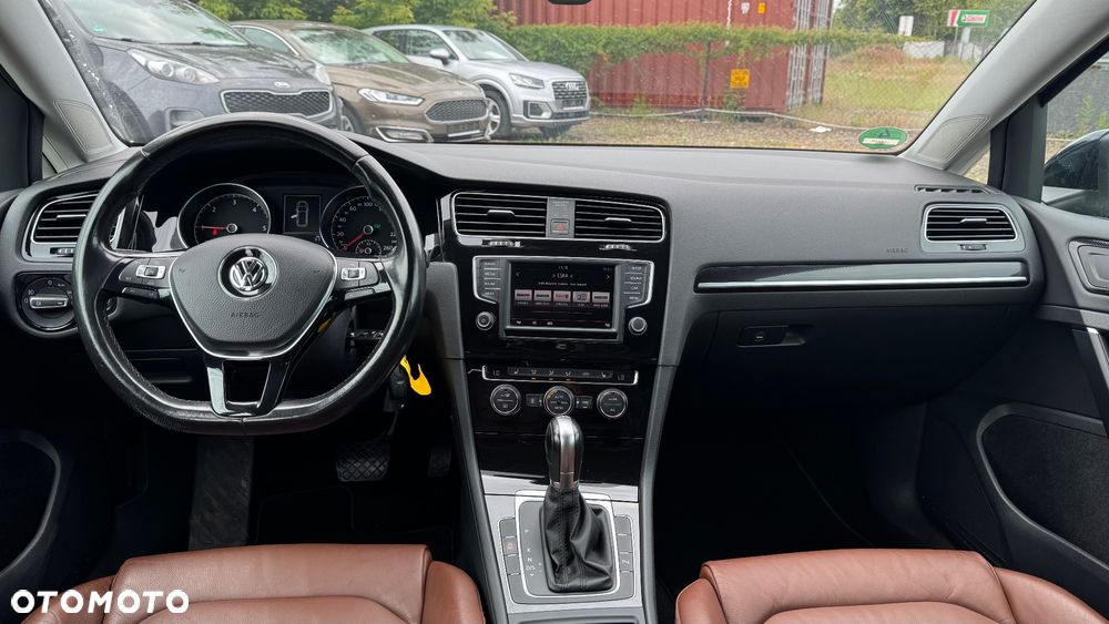 Volkswagen Golf 2.0 TDI (BlueMotion Technology) DSG Highline - 35