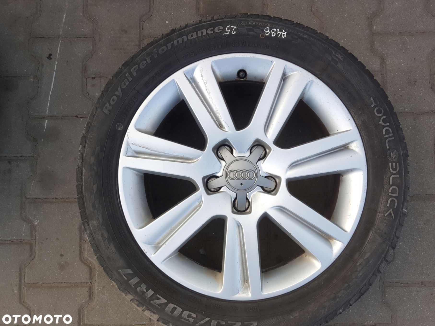 AUDI A4 B8 A5 8T FELGA ALUMINIOWA 17 5X112 8K0601025B - 1