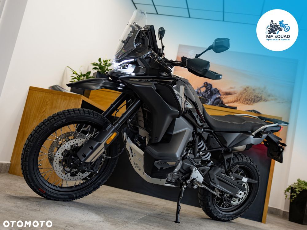 CFMoto MT-X - 2