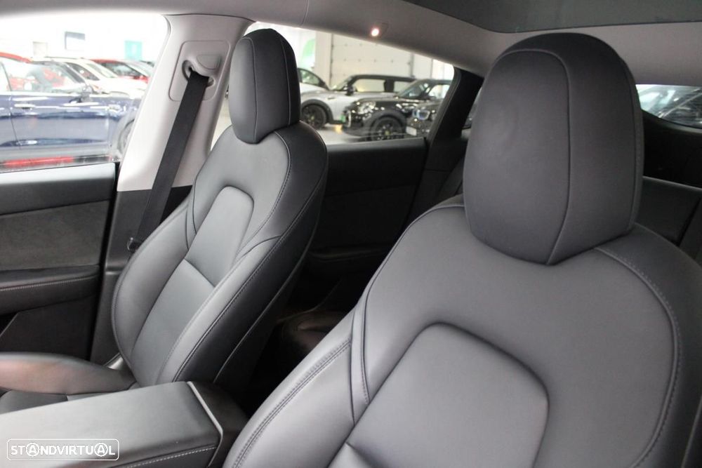 Tesla Model Y Long Range Tração Integral - 11