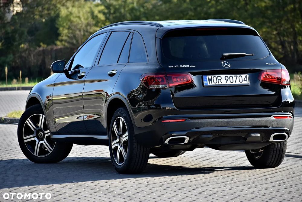 Mercedes-Benz GLC 300 de 4Matic 9G-TRONIC Exclusive - 5