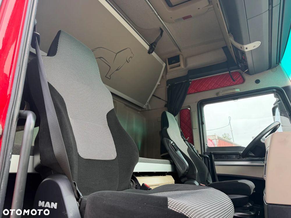 MAN TGX 18.460 XXL RETARDER / TYLKO 696 TYS. KM PRZEBIEGU / 2 ZBIORNIKI PALIWOWE / LODÓWKA / PRODUKCJA 2018 ROK !! - 22