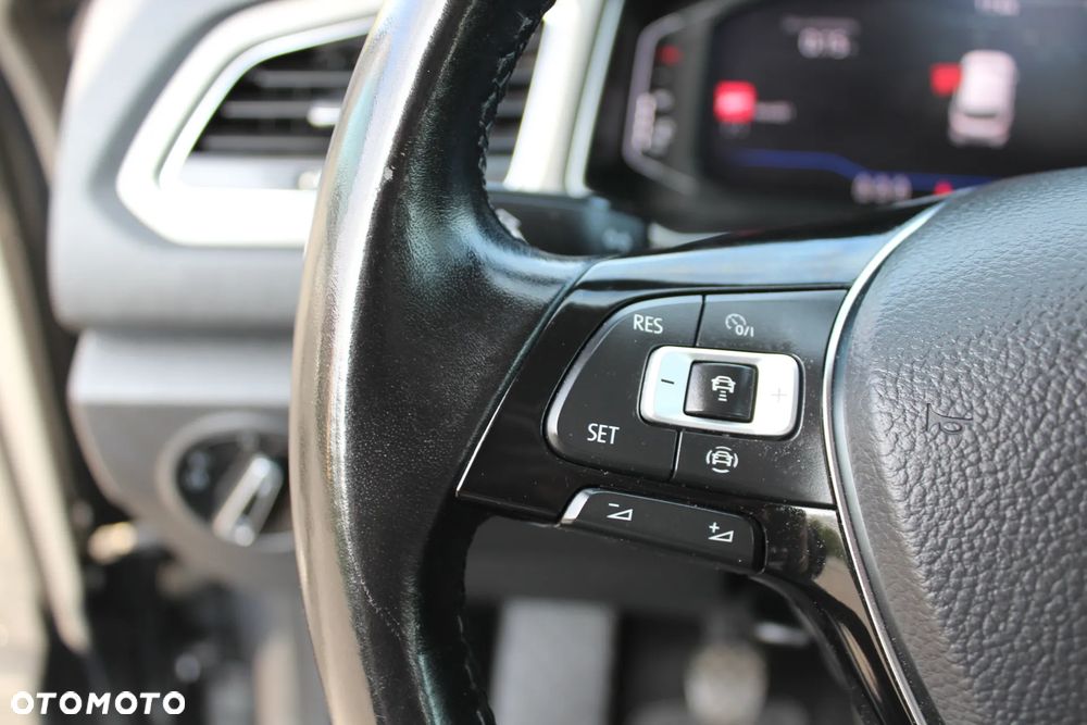 Volkswagen T-Roc 1.0 TSI OPF Style - 22