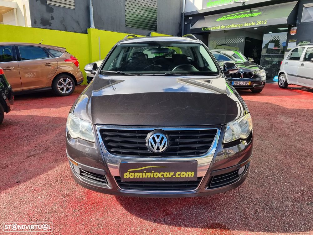 VW Passat Variant 1.6 FSi Trendline - 2