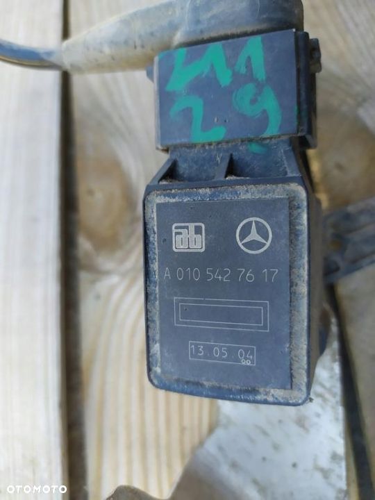 MERCEDES W211 CZUJNIK POZIOMOWANIA POZIOMU ŚWIATEŁ - 2
