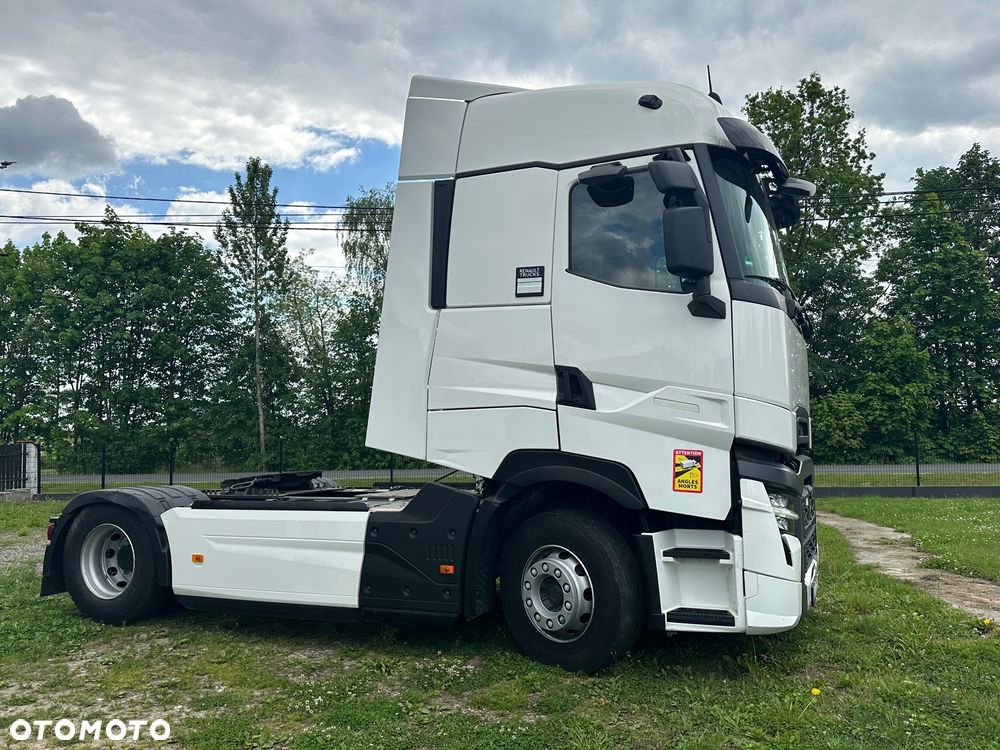 Renault T HIGH ACC LED Niemcy - 6