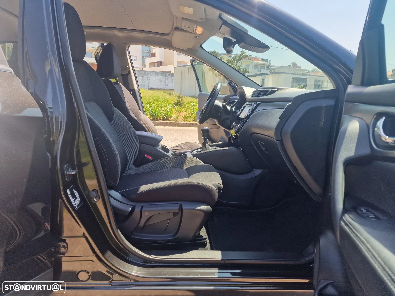 Nissan Qashqai 1.5 dCi N-Connecta - 14